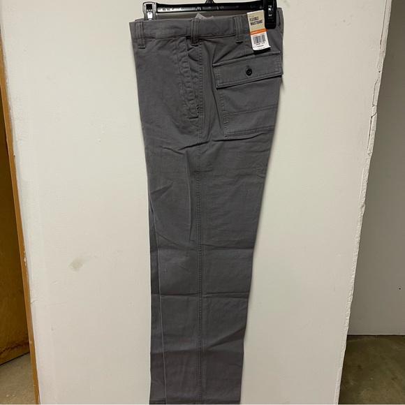 Dockers® Smart 360 Flex™ Straight-Fit Go-To Cargo Pants - Picture 3 of 5